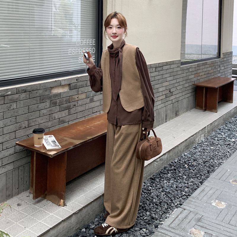 巨好看咖色马甲衬衫阔腿裤套装女春秋减龄漂亮韩系ootd超火三件套,女装套装/套裙,2C159