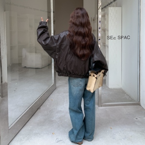 棕色羊羔毛领pu皮羽绒服外套女秋冬2025新款短款机车服夹克上衣图片