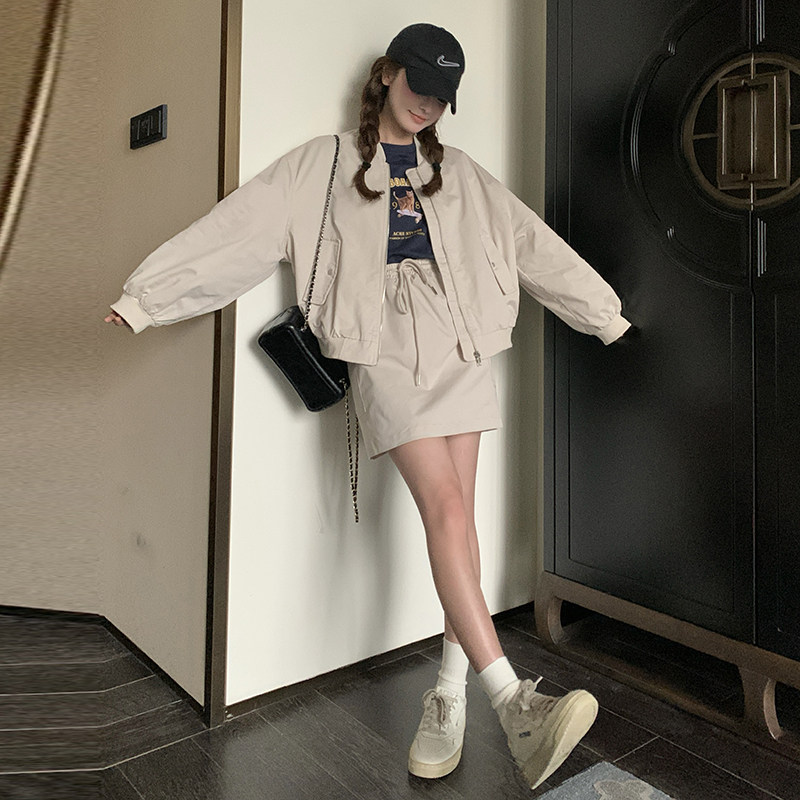 杏色工装风宽松短裙套装女2025新款秋季时髦复古设计感上衣两件套,女装套装/套裙,2C016