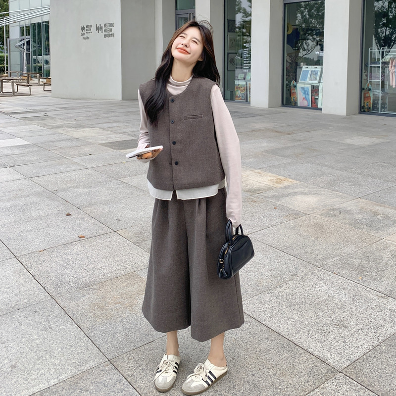 咖色绣花小香风毛呢外套2025新款女秋冬独特超好看高级感呢子上衣,女装套装/套裙,2C159