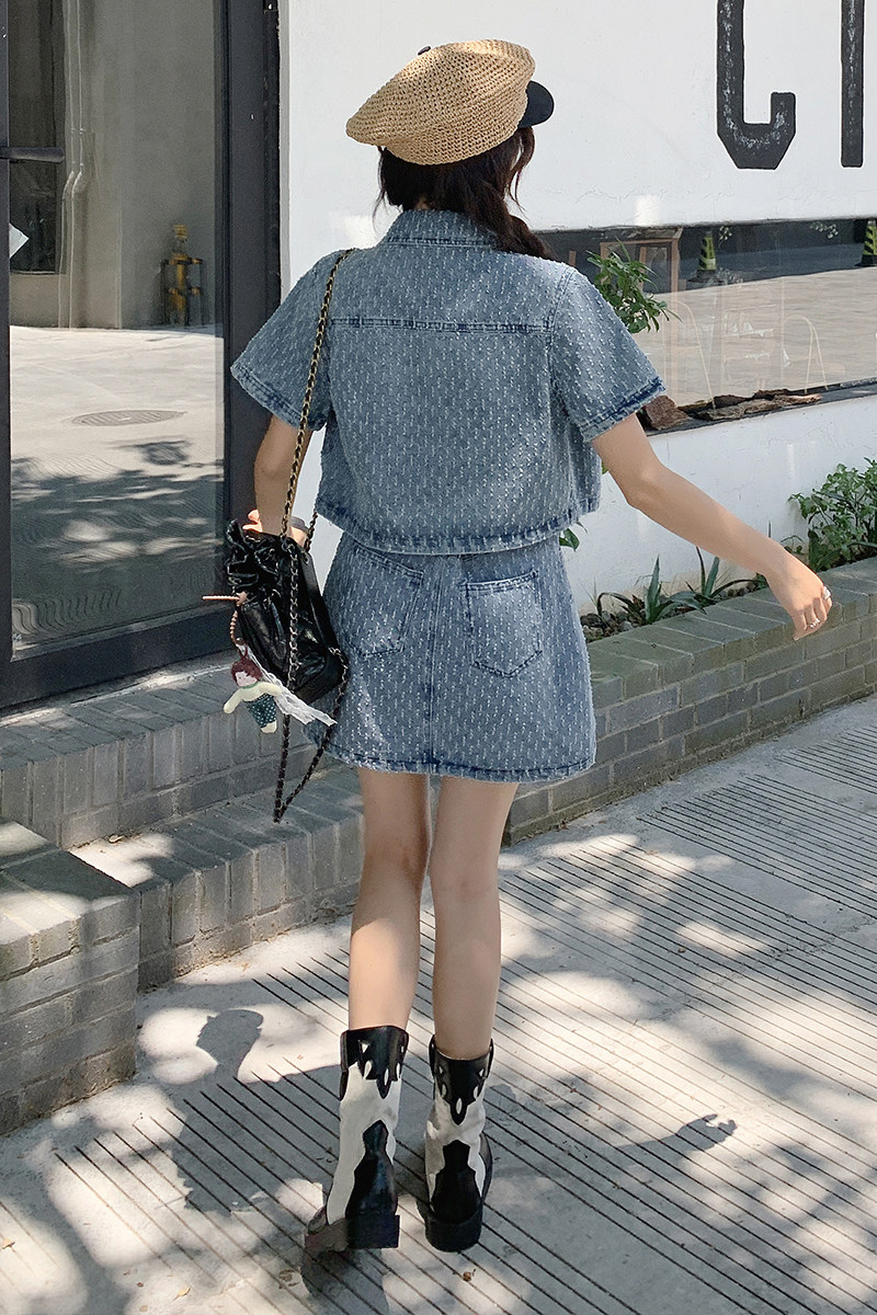 韩版俏皮减龄钩花牛仔套装女2025夏季新款显瘦上衣a字短裙两件套,女装套装/套裙,2C107
