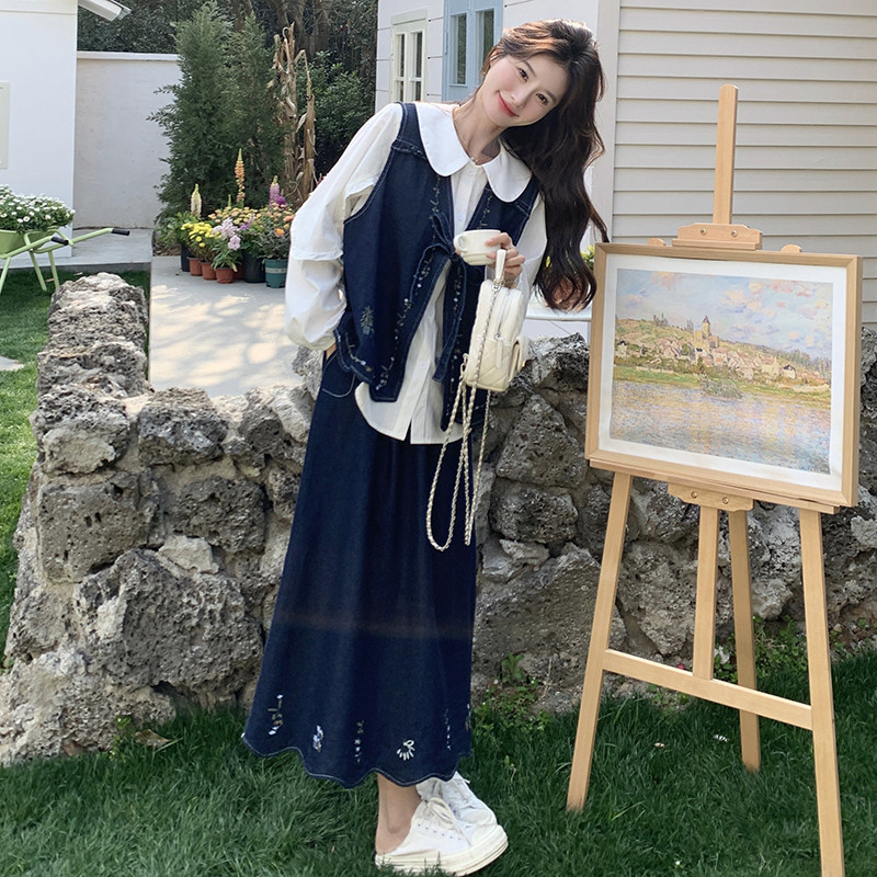新中式时尚牛仔套装女潮娃娃领衬衫宽松百搭刺绣马甲半身裙三件套,女装套装/套裙,2C218
