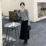 高级感法式秋冬新款韩版针织开衫高腰半身丝绒裙黑色百褶裙两件套，女装套装/套裙，2C166