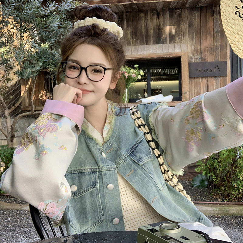 国风牛仔外套女新中式拼接夹克2025年春季新款小个子撞色短款上衣,女装短外套,2C098