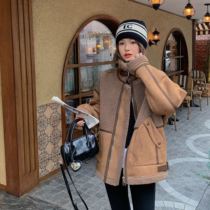 美拉德棕色麂皮绒厚外套女2025新款冬季高级感皮毛一体羊羔毛爆款,女装皮草,2C025