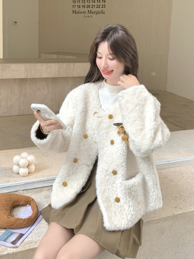 新品现货皮毛一体外套2C087-9283-P199-K279图片