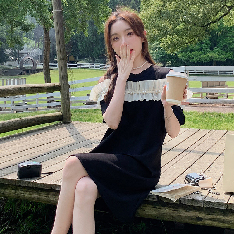 黑色设计感露肩连衣裙2025夏季新款韩版淑女宽松休闲减龄直筒裙子,女装连衣裙,2C339