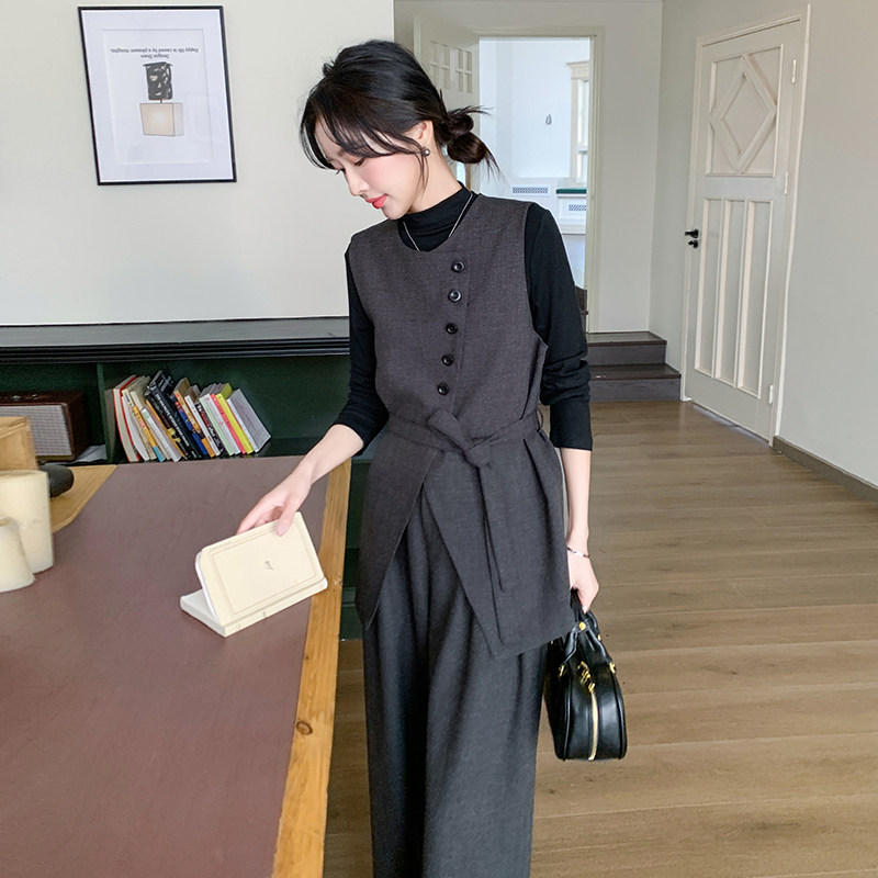 韩系灰色西装马甲三件套女春秋阔腿裤时尚高级感轻熟御姐风套装图片