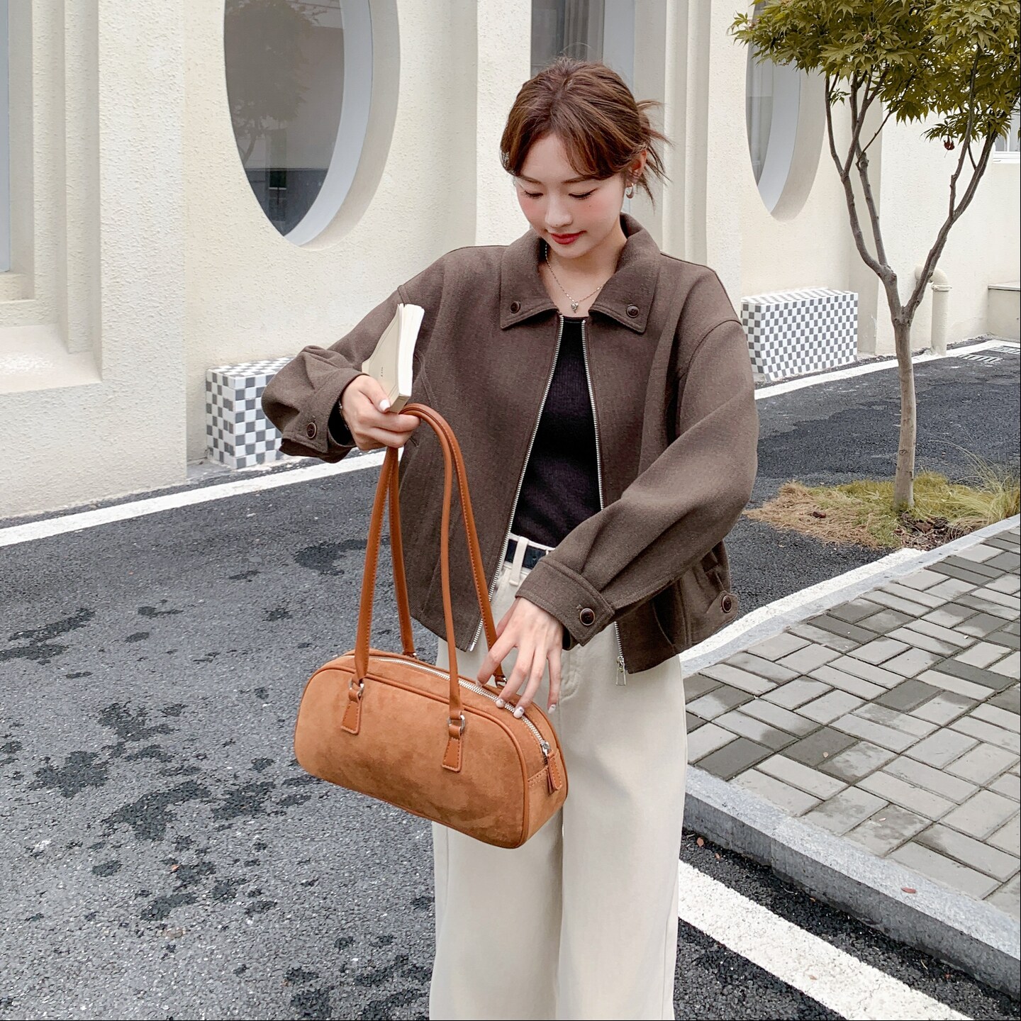 韩系翻领印花丝巾毛呢外套女秋冬2025新款短款设计感洋气爆款大衣,女装短外套,2C135