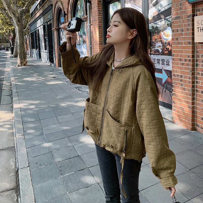 秋季新品！设计感宽松休闲大口袋连帽短款外套C029-2338P155K218,女装短外套,2C029