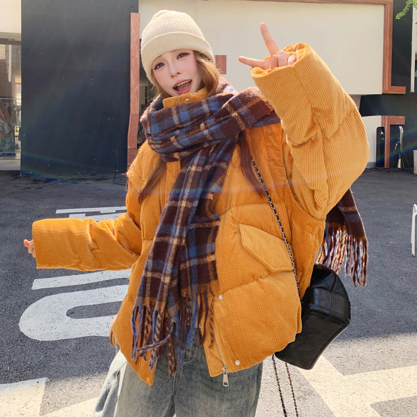 ９０绒！新款灯芯绒加厚羽绒服２C298w418P335K468,女装羽绒服,2C298
