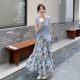 无袖针织T恤碎花半身裙套装女夏盐系轻熟流行巨好看两件套爆款，女装套装/套裙，2C166