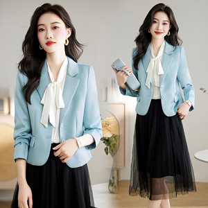 淺藍(lán)色小西裝外套女2024春秋新款高級感職場時尚氣質(zhì)短款西服上衣圖片