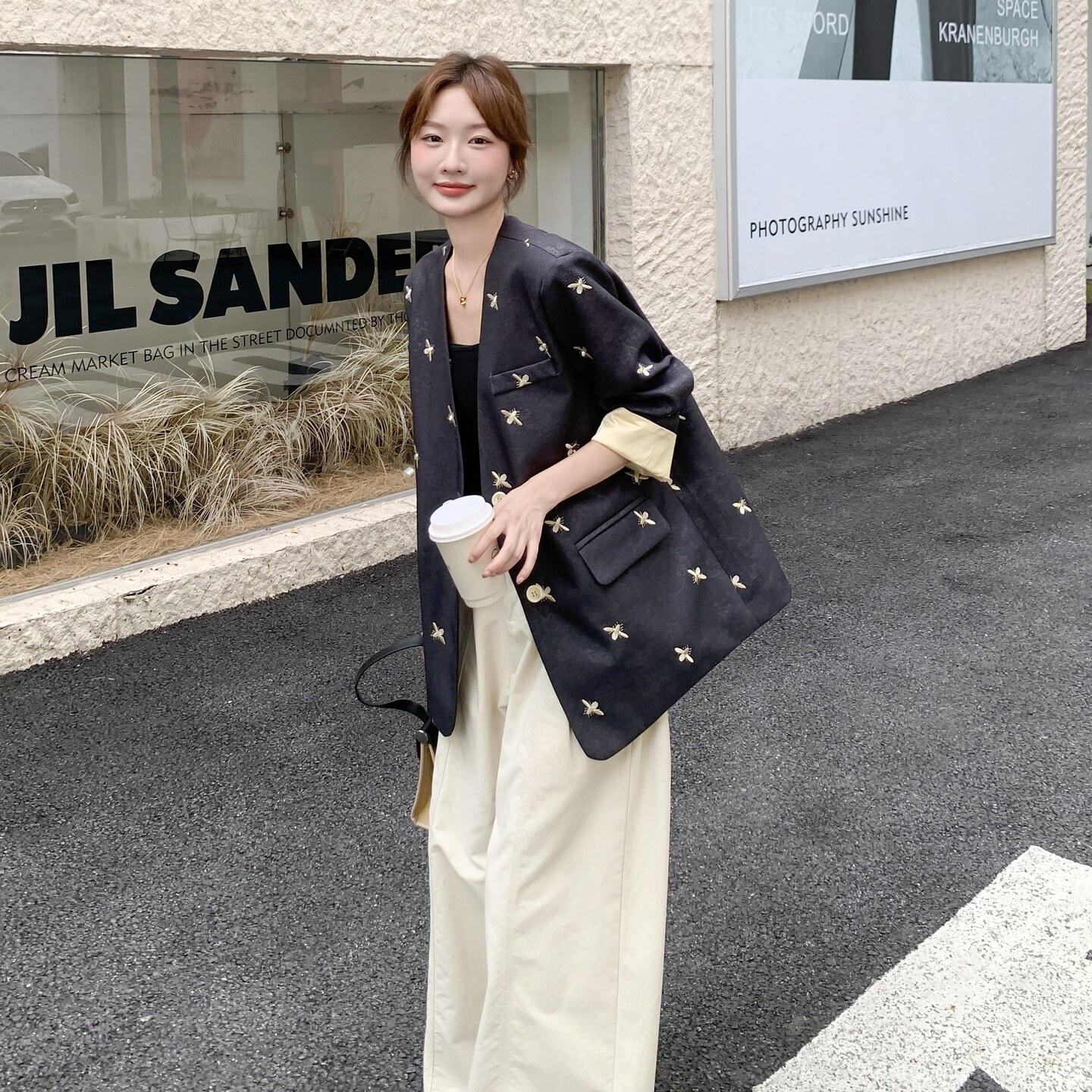 新中式风刺绣碎花撞色拼接西装外套女春秋2025新款百搭休闲西服,女装短外套,2C353