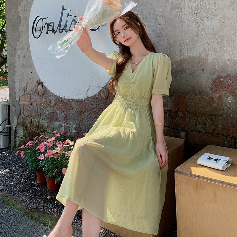 法式方领泡泡袖绿色天丝连衣裙女2025夏季新款温柔风甜美仙女裙子,女装连衣裙,2C295