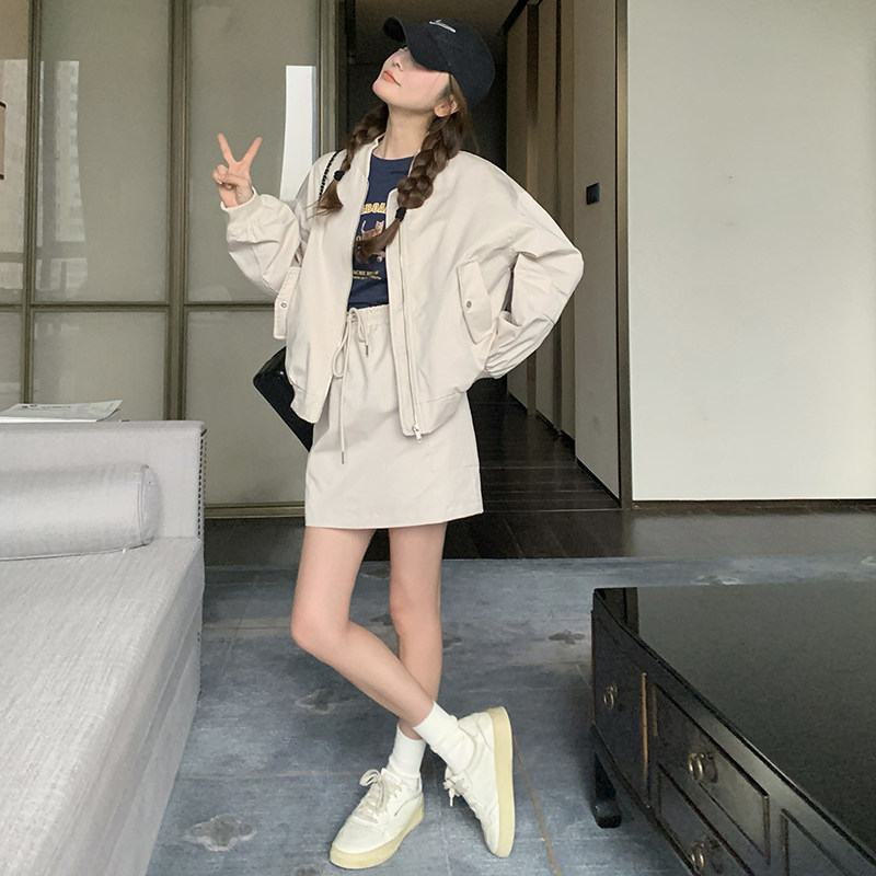 杏色工装风宽松短裙套装女2025新款秋季时髦复古设计感上衣两件套,女装套装/套裙,2C016