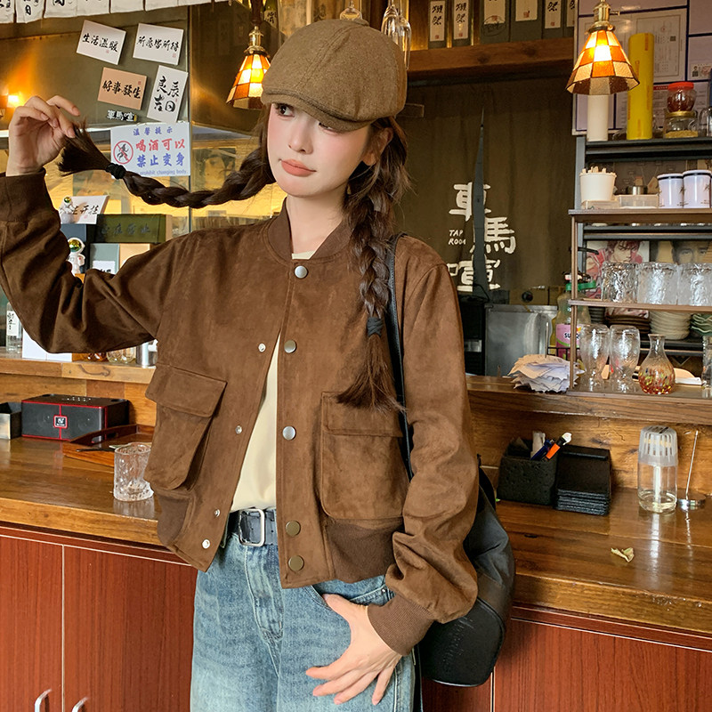 美拉德麂皮绒咖色工装上衣女春季新款美式复古设计感短款夹克外套,女装短外套,2C025