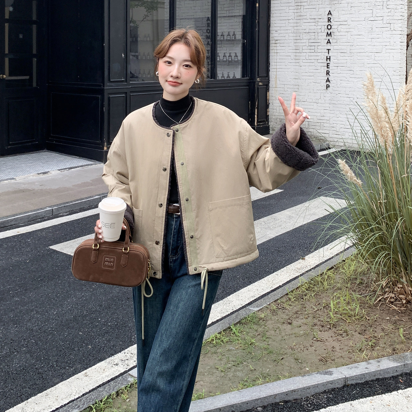 学院风减龄羊羔毛保暖外套女小个子2025冬新款韩系休闲百搭棉服图片