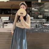 法式复古牛仔连衣裙女春秋设计感小众超好看显瘦开衫吊带裙两件套，女装连衣裙，2C166