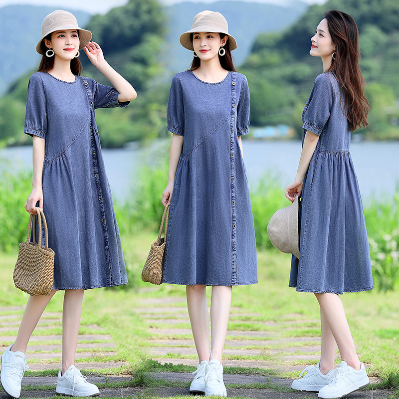 薄款纯棉牛仔连衣裙女夏2024新款宽松遮肚子显瘦妈妈休闲洋气裙子图片