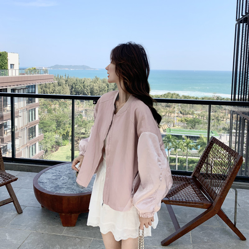韩系独特漂亮粉色拼皮棒球服外套女春秋超火好看高级小众夹克上衣,女装短外套,2C266