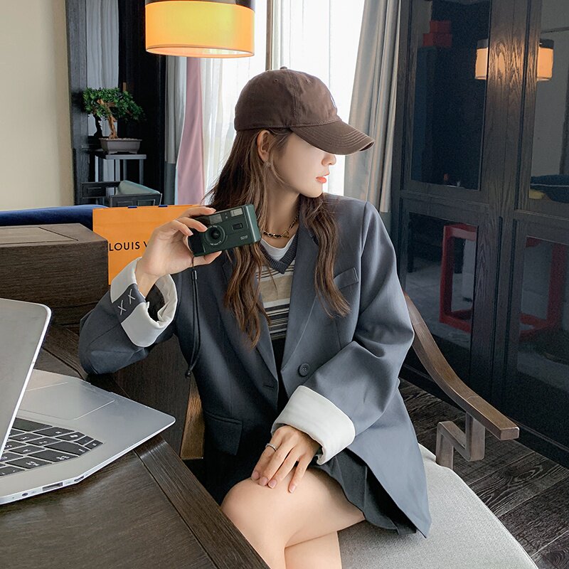 韩系高级感灰色西装外套女2025春新款小个子休闲显瘦独特西服上衣图片