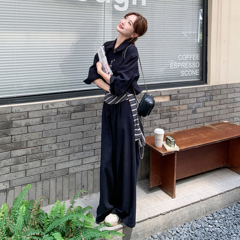 设计感条纹打底套装女2025秋新款时尚减龄短外套显瘦阔腿裤三件套,女装套装/套裙,2C092