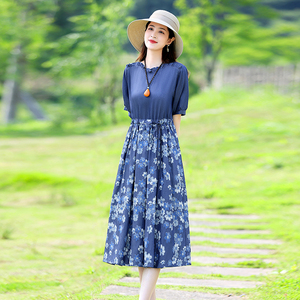 天丝牛仔连衣裙女夏薄款2023新款气质收腰显瘦气质拼接印花裙子图片