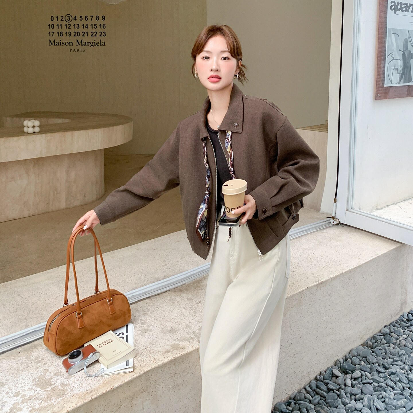 韩系翻领印花丝巾毛呢外套女秋冬2025新款短款设计感洋气爆款大衣,女装短外套,2C135
