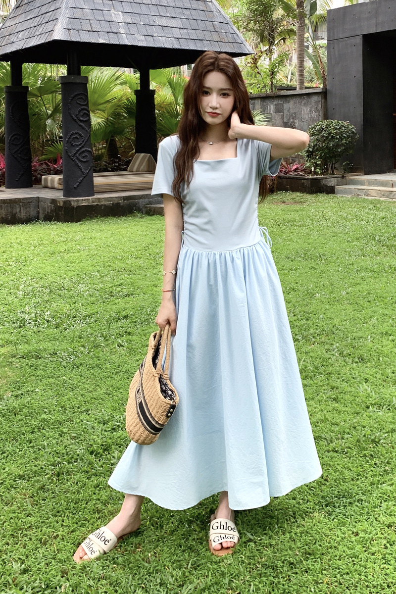 法式温柔风连衣裙女夏新款设计感小清新拼接方领减龄休闲显瘦长裙,女装连衣裙,2C327