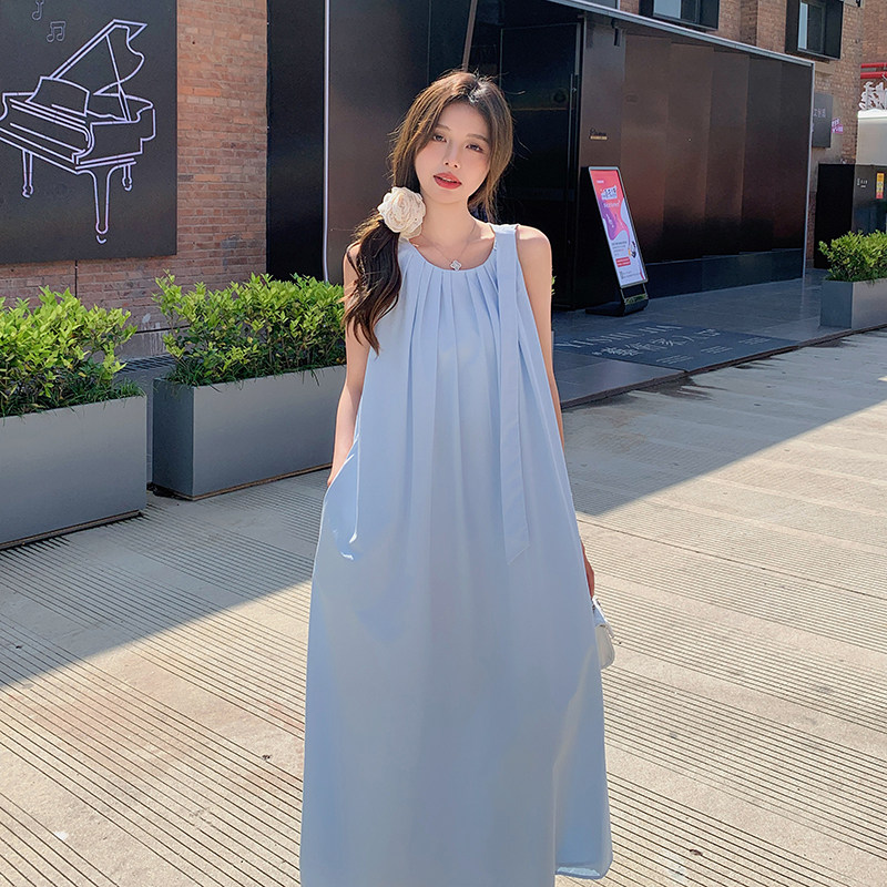 小清新蓝色无袖挂脖连衣裙女夏2025新款法式气质绝美宽松背心长裙,女装连衣裙,2C087