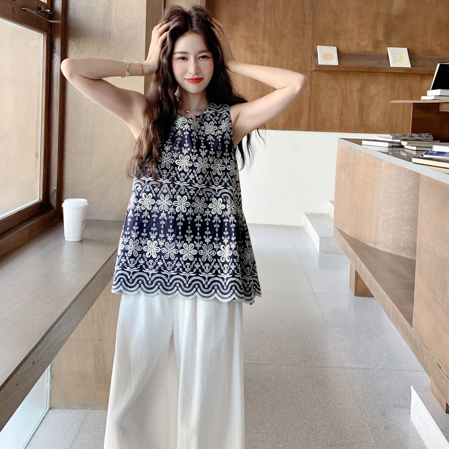 大方得体印花背心阔腿裤套装女夏季超火清冷松弛感两件套显瘦,女装套装/套裙,2C166