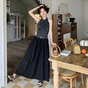 韩系设计感浪漫牛仔拼接立领连衣裙女2025夏季甜酷风减龄高腰长裙图片