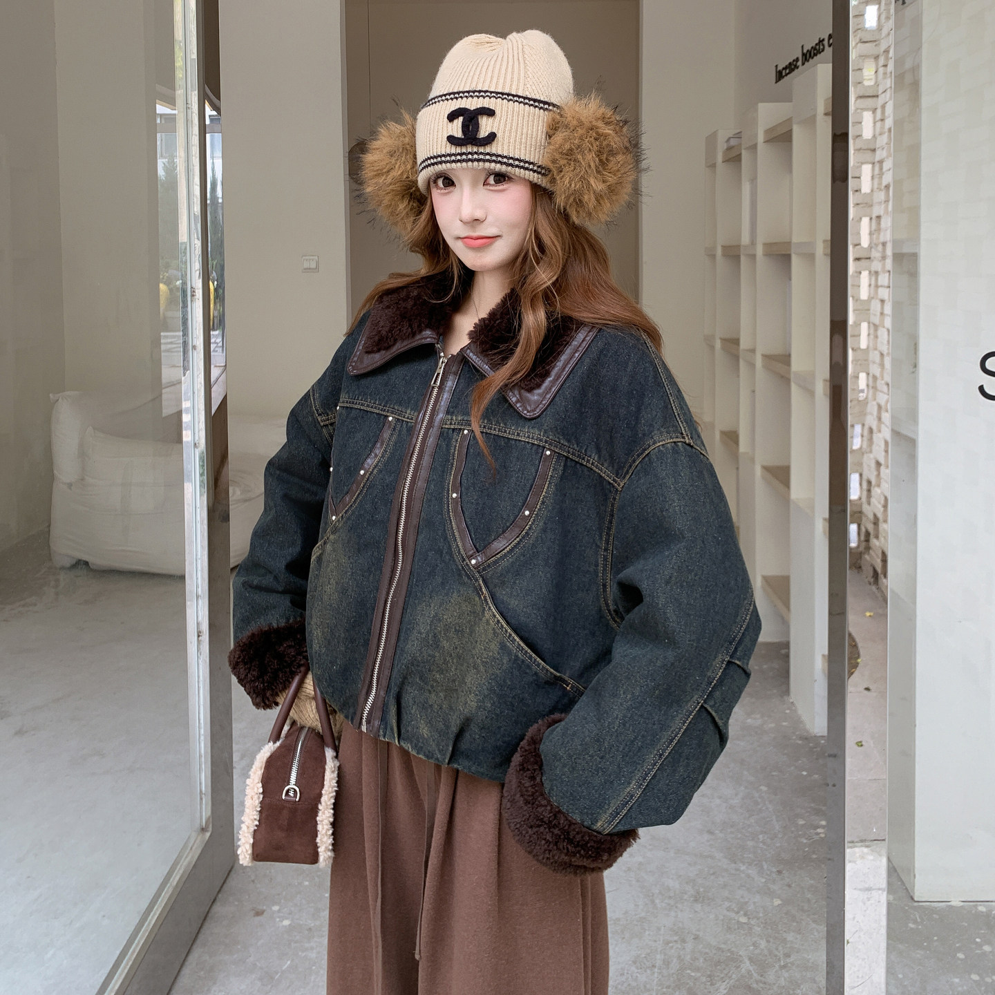 【档口现货】美拉德系毛领撞色牛仔羽绒服2C233-810-P235-K349,女装羽绒服,2C233