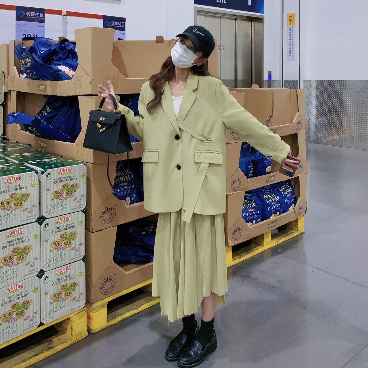 春季绿色小清新西装套装女2025新款流行西服上衣百褶半身裙两件套,女装套装/套裙,2C137