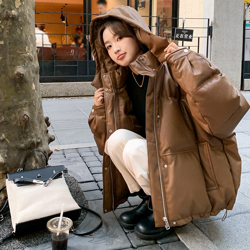 美拉德风咖色连帽皮面羽绒服女冬超火好看高级小众酷飒加厚短外套,女装羽绒服,2D078