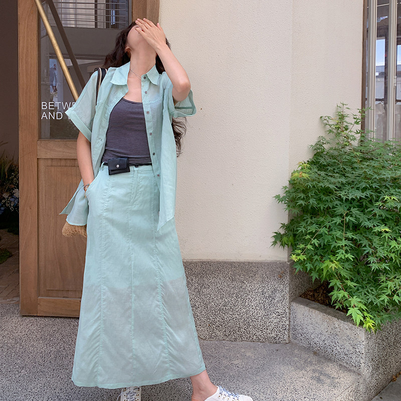 日系设计感宽松款衬衣背心三件套女夏季2025简约小清新半身裙套装,女装套装/套裙,2D109