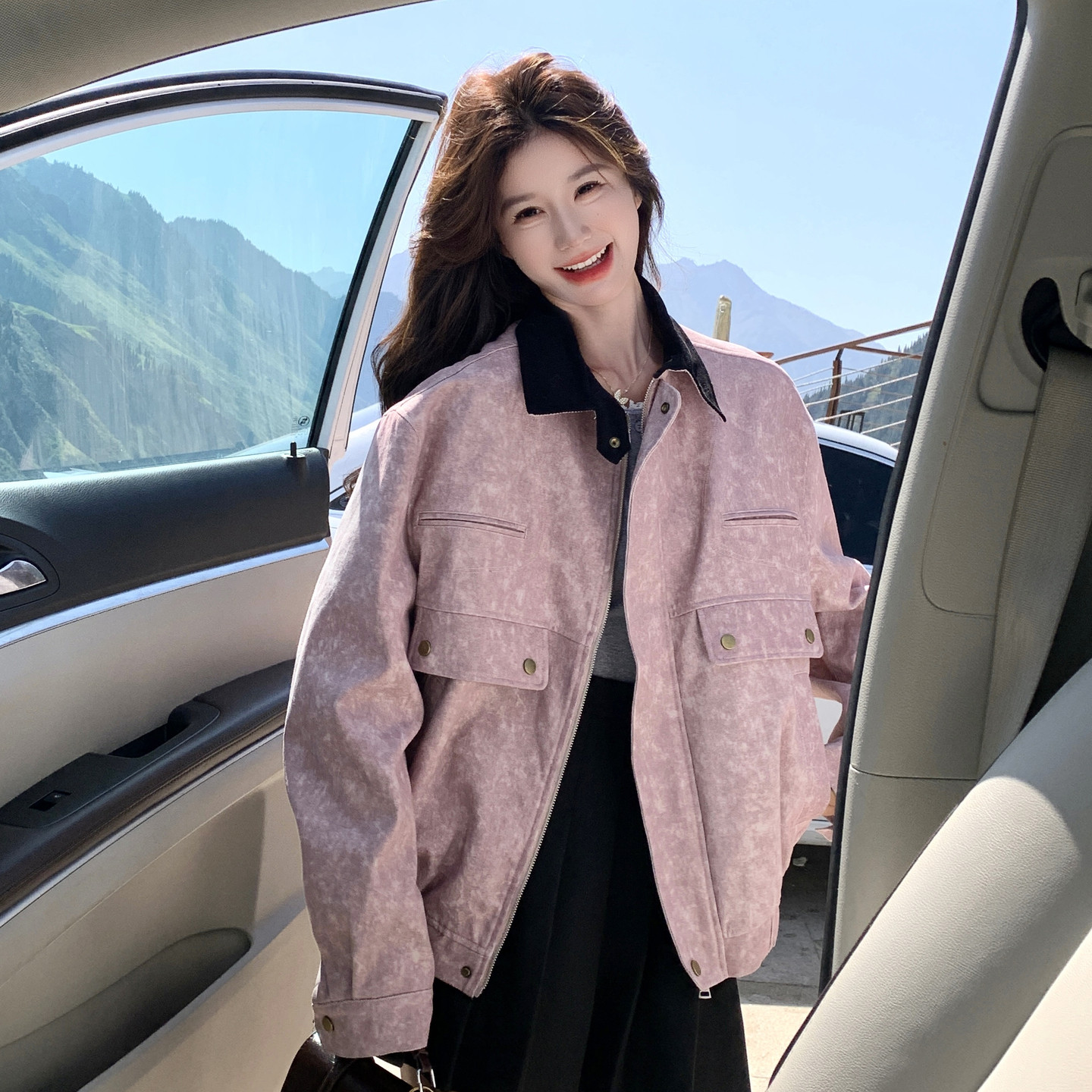 撞色翻领休闲皮粉色短外套女春秋2025新款小个子夹克上衣流行爆款,女装短外套,2C177