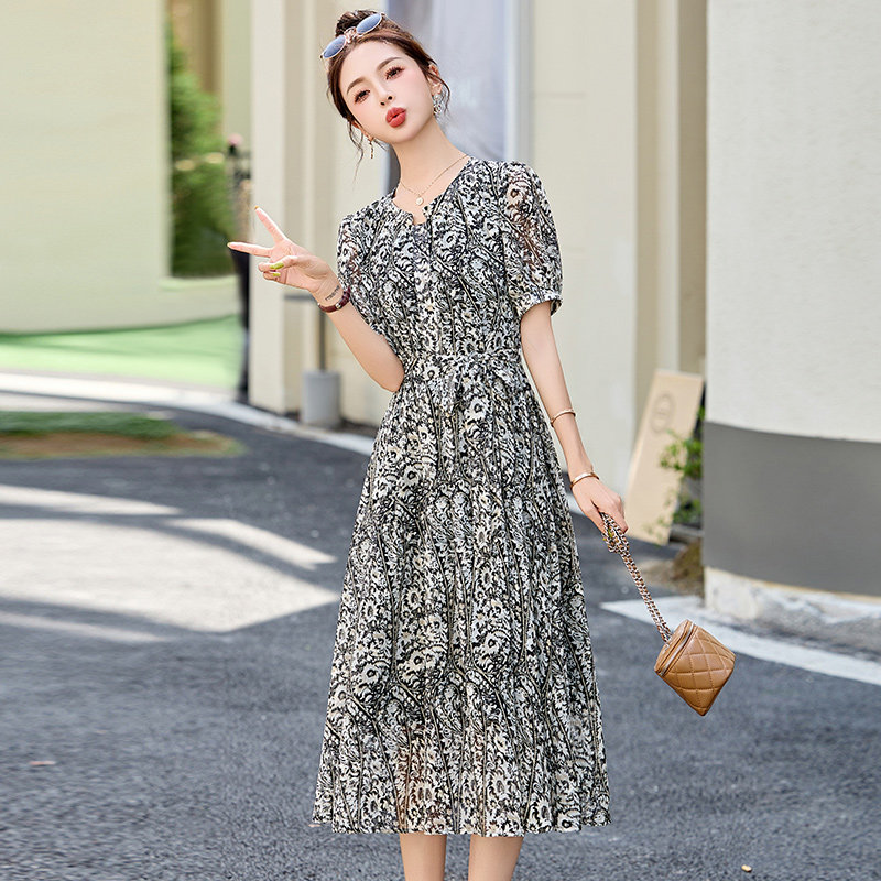 【现货】碎花连衣裙女夏季流行遮肉1C115-6211-P115-K258,女装连衣裙,吾爱衣