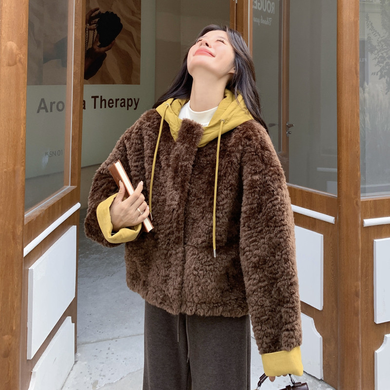 温柔韩系皮毛一体羊羔毛外套女秋冬2025新款时髦洋气爆款绝美棉服,女装皮草,2C215