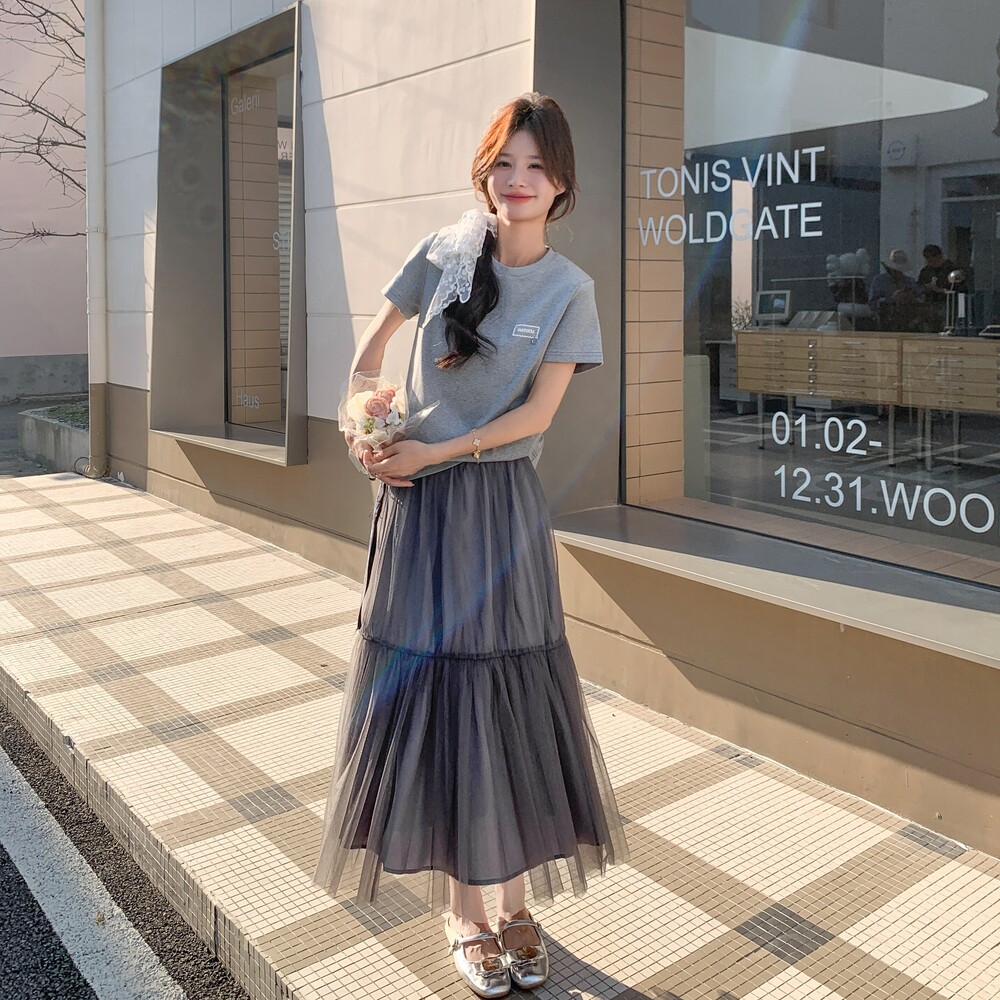 慵懒风穿搭蕾丝T恤套装女2025夏季新款韩系显瘦网纱半身裙两件套,女装套装/套裙,2C109