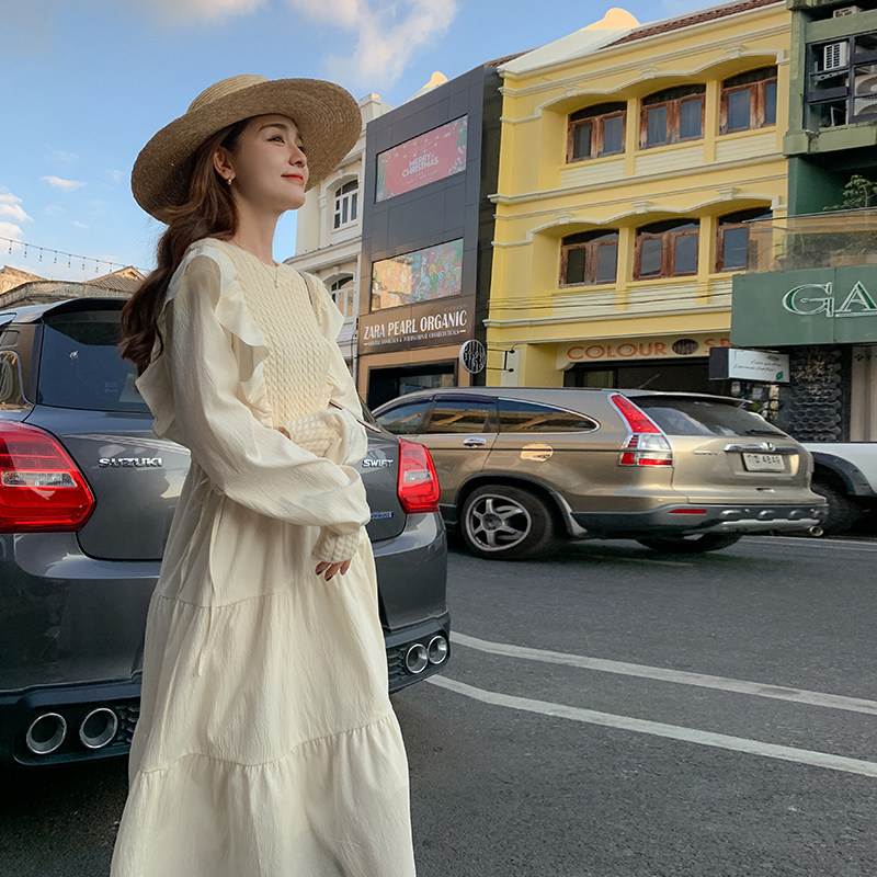 法式温柔系白色连衣裙女2024春秋新款高级感设计小众仙女气质显瘦,女装连衣裙,2C373