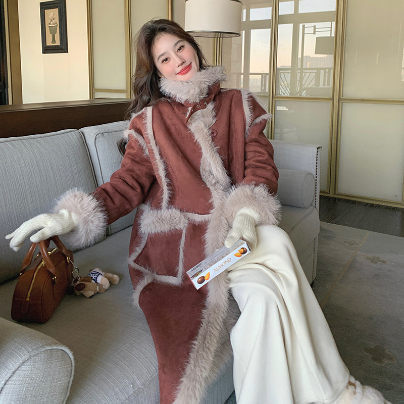 超好看安克拉红色皮毛一体羊羔毛外套女冬长款麂皮绒派克棉服棉衣,女装棉衣/棉服,2C203