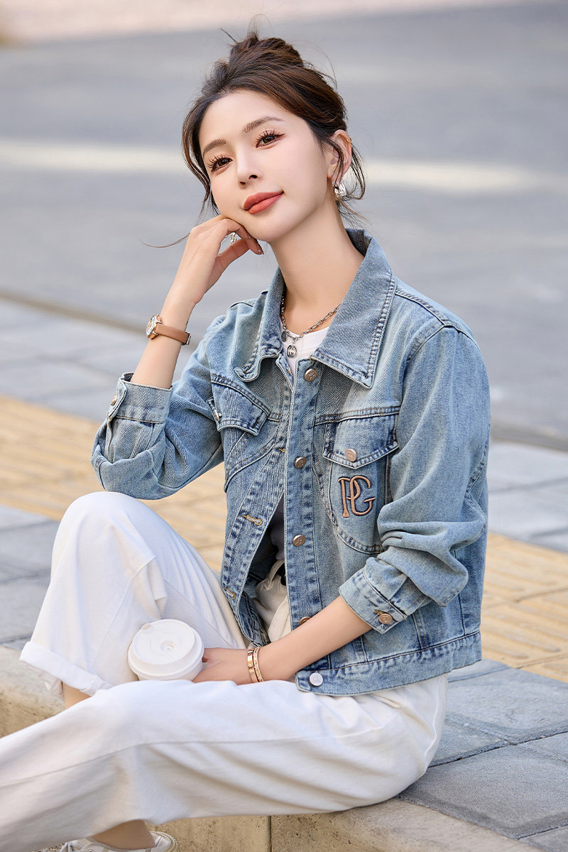 2025年春装新款牛仔短款外套,女装短外套,梦依缘