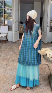 绿色木耳边格子无袖连衣裙叠穿阔腿裤两件套女夏网纱小众不撞款图片