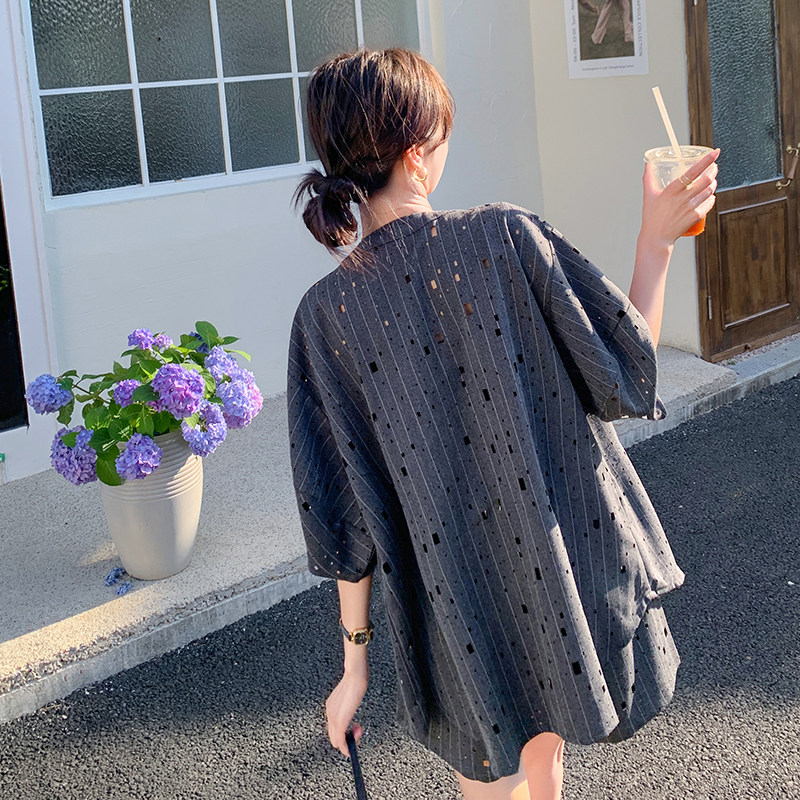 灰色酷飒拽姐条纹套装女小个子2025夏季新款泡泡袖开衫短裤两件套,女装套装/套裙,2C098