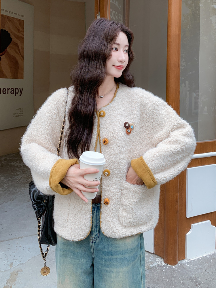 新款现货皮毛一体外套2C087-9280-P189K269,女装短外套,2C087