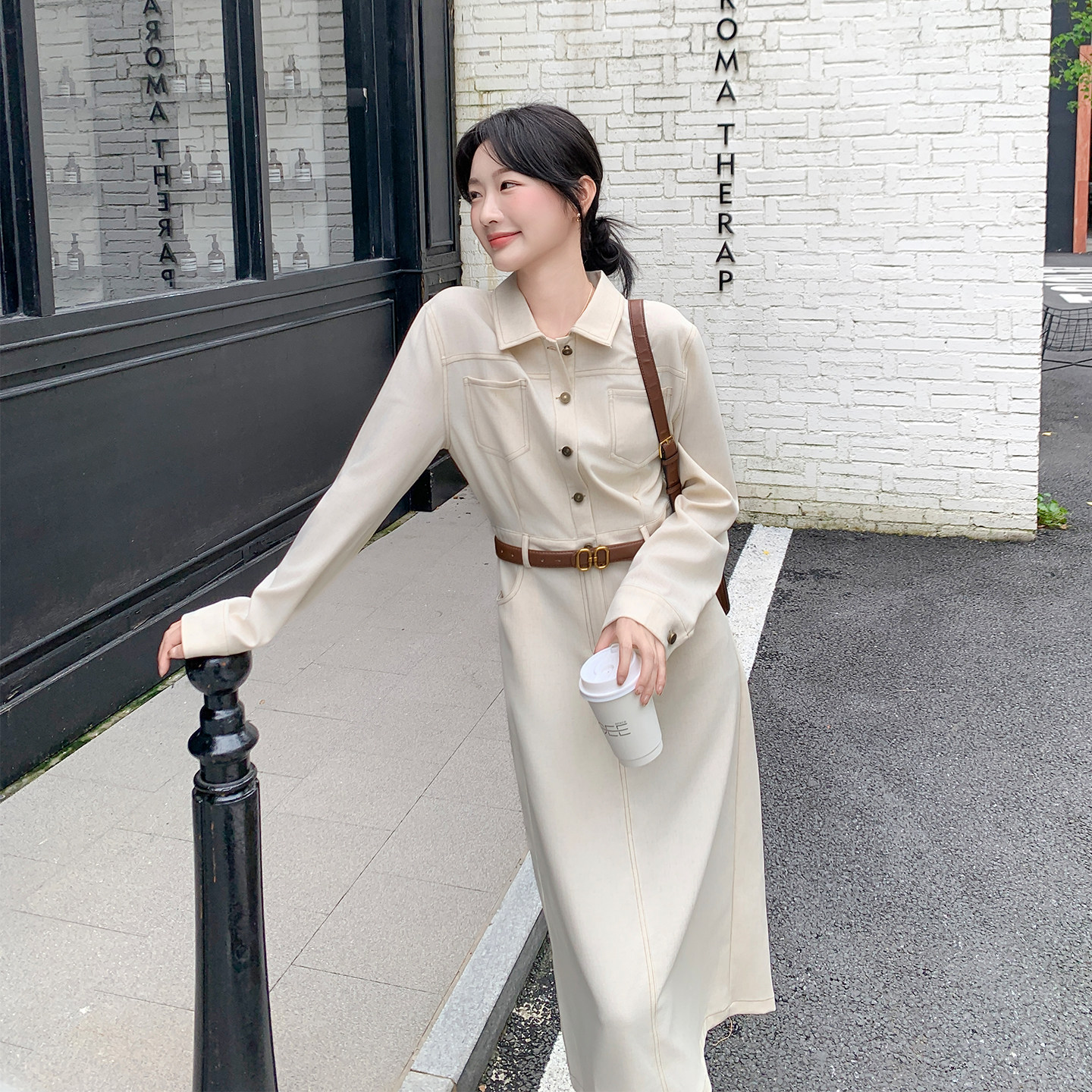 轻职场通勤风白色衬衫连衣裙女春秋超火好看高级独特漂亮气质长裙,女装连衣裙,2C126