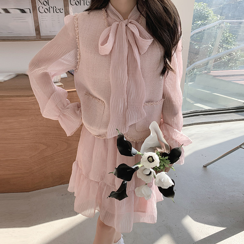 粉色小香风马甲长袖连衣裙套装女2025春秋新款高级感超好看两件套图片