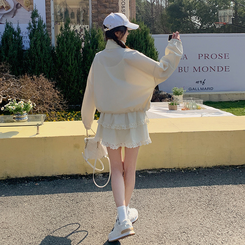 休闲运动防晒衣套装女夏2025新款白色轻薄防晒服搭配短裤两件套潮,女装套装/套裙,2C159